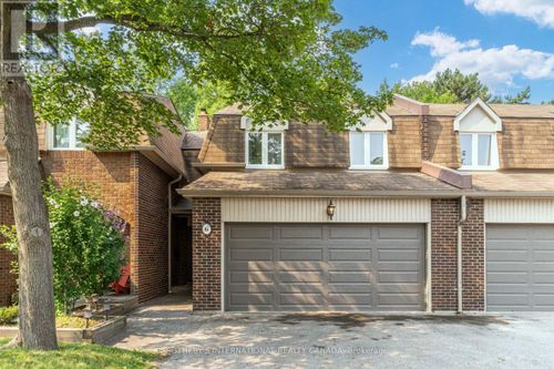 6-150 S Service Rd, Mississauga, ON, L5G2R9 | Card Image