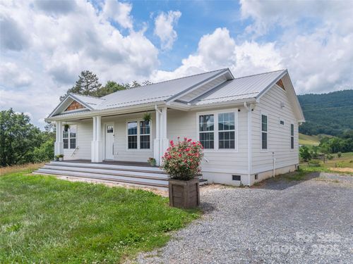 3355 Thickety Rd, Clyde, NC, 28721-6831 | Card Image