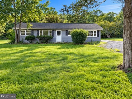 8614 Linton Hall Rd, BRISTOW, VA, 20136-1016 | Card Image