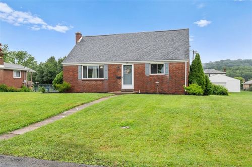 235 Ruth St, Pittsburgh, PA, 15239-1011 | Card Image