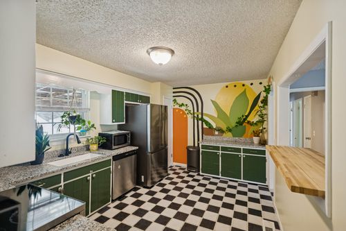 465 Rockwood Dr, Hermitage, TN, 37076-2815 | Card Image