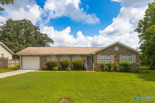 3336 East Helena Drive, Huntsville, AL, 35810 | Card Image