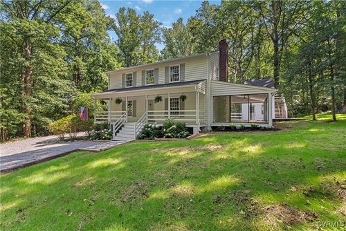 10186 Pinta Ct, Mechanicsville, VA, 23116-6627 | Card Image