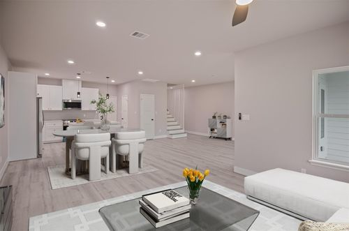 12310 Glenview Dr, Montgomery, TX, 77356-7908 | Card Image