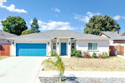 9409 Carter Ct, Stockton, CA, 95209-1886 | Card Image