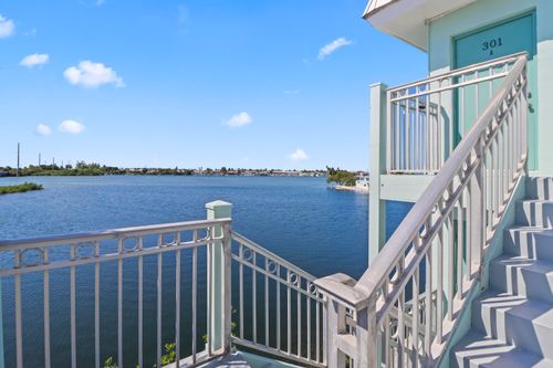 apt-301a-201 Coppitt Rd, Key West, FL, 33040-5469 | Card Image