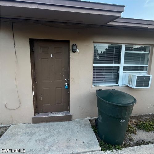 3-2301 Cranford Ave, Fort Myers, FL, 33916-4058 | Card Image