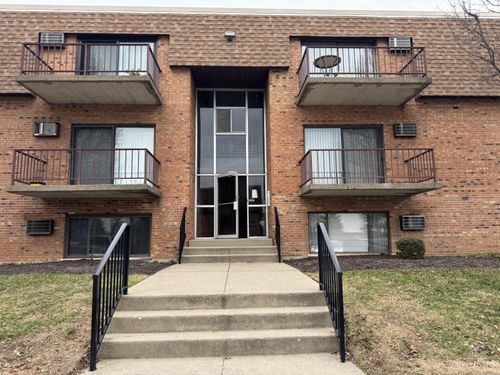 6646 Hearne Rd, Cincinnati, OH, 45248-8413 | Card Image