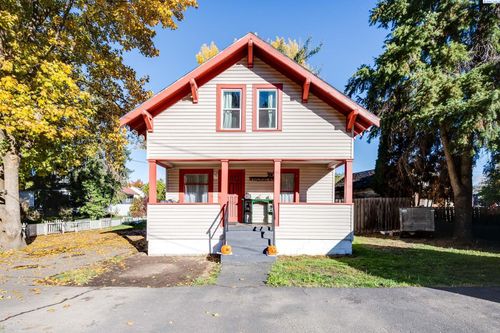 310 W Railroad Ave, Colfax, WA, 99111-2042 | Card Image