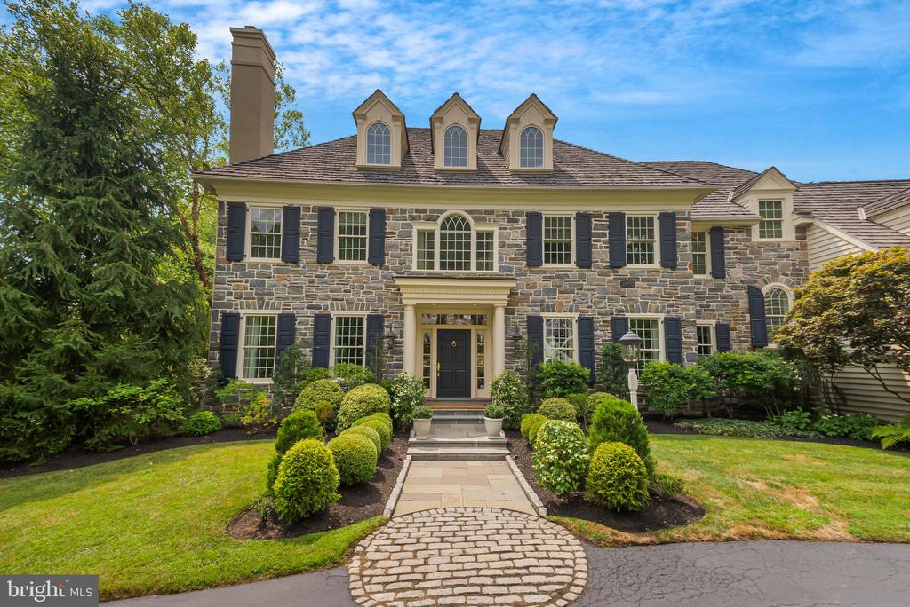 Brooke Farm Rd, Wayne, PA 19087