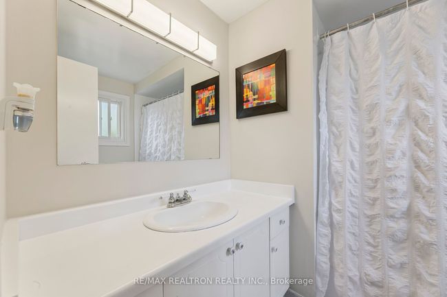 6 Gardiner Dr, House other with 6 bedrooms, 4 bathrooms and 2 parking in Ajax ON | Image 23