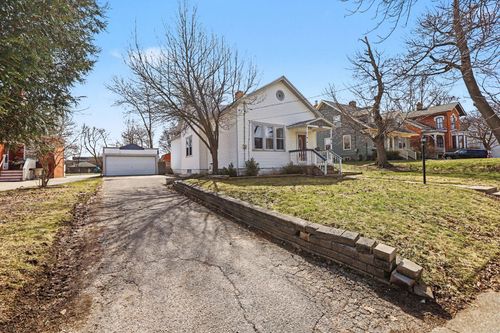 411 5th St, Manistee, MI, 49660-1610 | Card Image