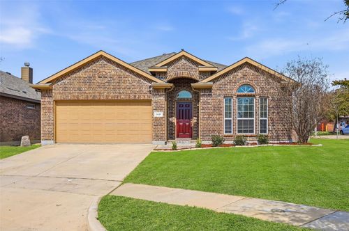 2421 Windhaven Dr, Denton, TX, 76210-1414 | Card Image