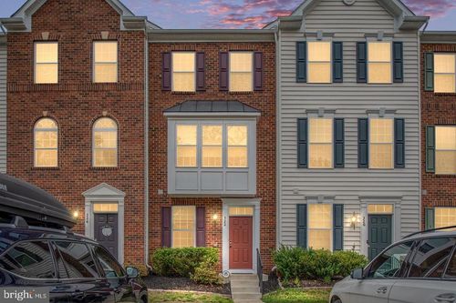 322 Rolling Valley Dr, FREDERICKSBURG, VA, 22405-1266 | Card Image