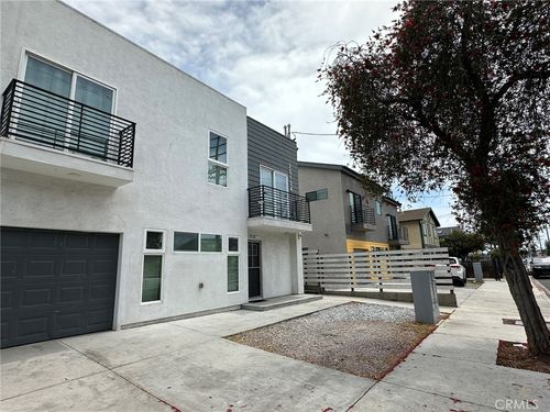 25134 Frampton Ave, Harbor City, CA, 90710 | Card Image
