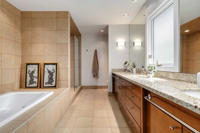 841 Rideau Road Sw, House other with 3 bedrooms, 3 bathrooms and 4 parking in Calgary AB | Image 24