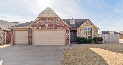 18204 48th Pl, Tulsa, OK, 74134-7303 | Card Image