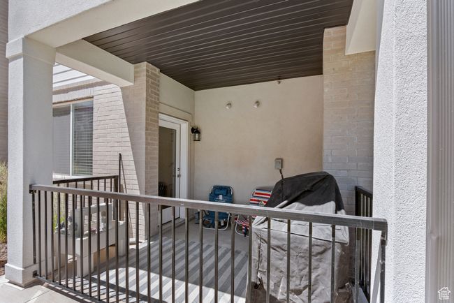 View of patio / terrace | Image 16