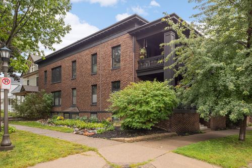 apt-4n-28 Saint Albans St N, Saint Paul, MN, 55104-7152 | Card Image