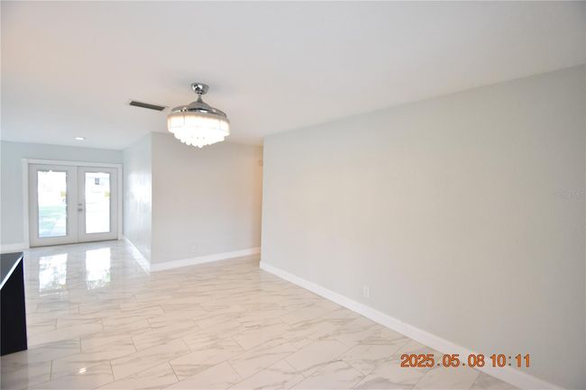 1019 Spindle Palm Way, House other with 3 bedrooms, 2 bathrooms and null parking in APOLLO BEACH FL | Image 17