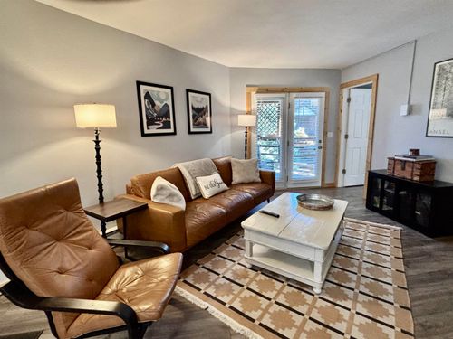 11 Squaw Valley Rd, Angel Fire, NM, 87710 | Card Image