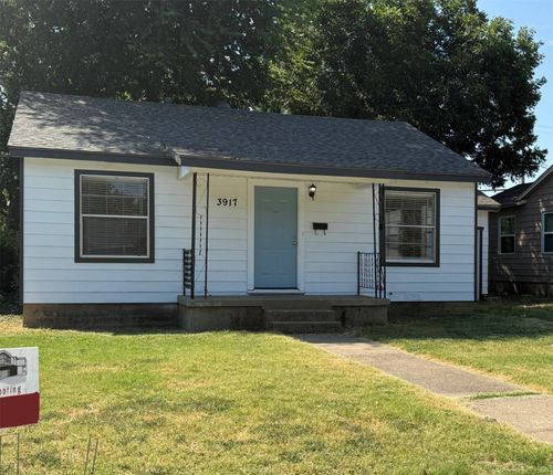 3917 Lisbon St, Fort Worth, TX, 76107-5609 | Card Image