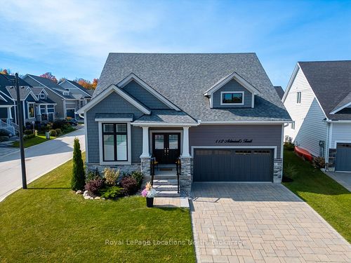 112 Admiral'S Trail, Thornbury, ON, N0H2P0 | Card Image