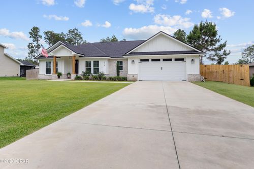 214 White Oaks Blvd, Southport, FL, 32409-2370 | Card Image