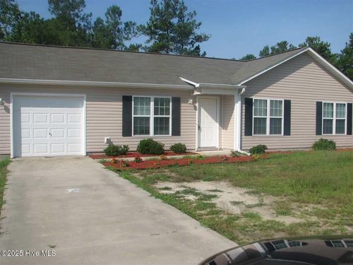 180 Ashbury Park Ln, Richlands, NC, 28574-7448 | Card Image
