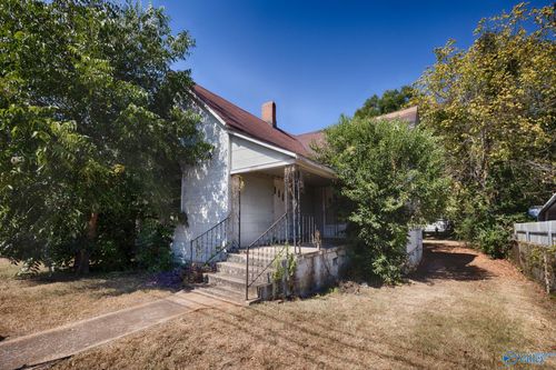 2808 10th Avenue Sw, Huntsville, AL, 35805 | Card Image