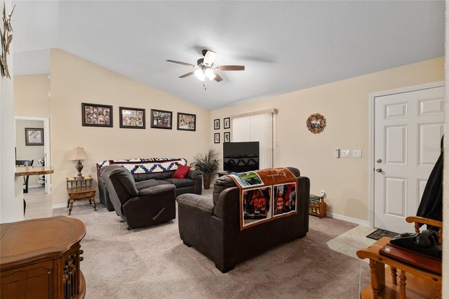 13581 Sw 48 Th Ct, House other with 3 bedrooms, 2 bathrooms and null parking in OCALA FL | Image 9
