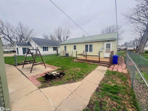 914 S Sheridan Avenue, Ottumwa, IA, 52501 | Card Image