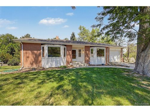 2555 Queen St, Lakewood, CO, 80215-1250 | Card Image
