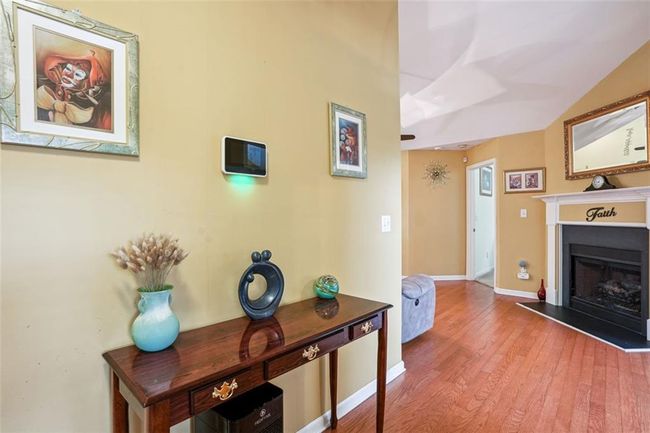 401 Kenley Ct, Condo with 2 bedrooms, 2 bathrooms and 2 parking in Mcdonough GA | Image 6