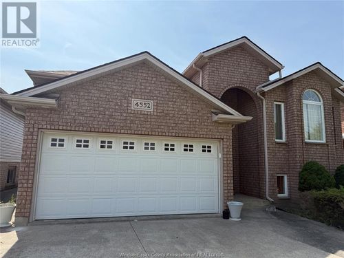 4552 Osaka Cir, Windsor, ON, N9G3G4 | Card Image