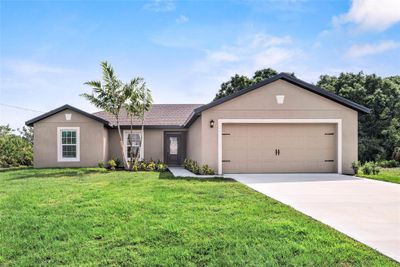 1611 Sw Penrose Ave, House other with 3 bedrooms, 2 bathrooms and null parking in Port St Lucie FL | Image 1