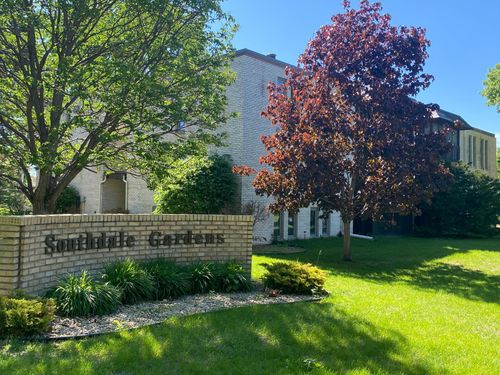 apt-204-6309 York Ave S, Edina, MN, 55435-2277 | Card Image