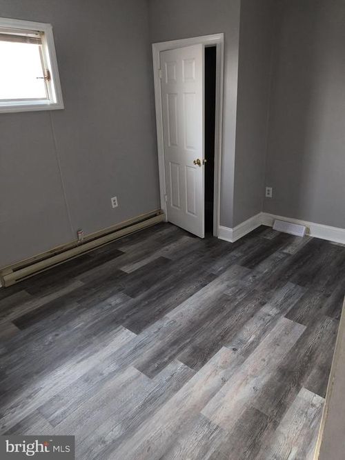 apt-1b-1000 W 8th St, WILMINGTON, DE, 19806-4645 | Card Image