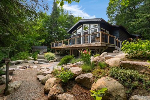1315 Wolf Circle, Algonquin Highlands, ON, P0A1E0 | Card Image