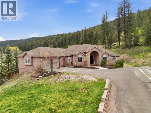 2001 Hugh Allan Dr, Kamloops, BC, V1S2B6 | Card Image