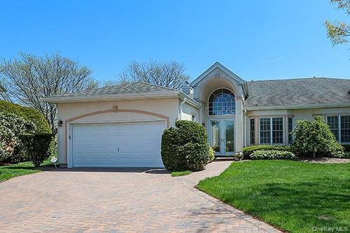 163 Altessa Blvd, Huntingtn Sta, NY, 11747-5237 | Card Image
