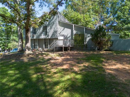 2581 Bluffton Rd, Buford, GA, 30519-5170 | Card Image