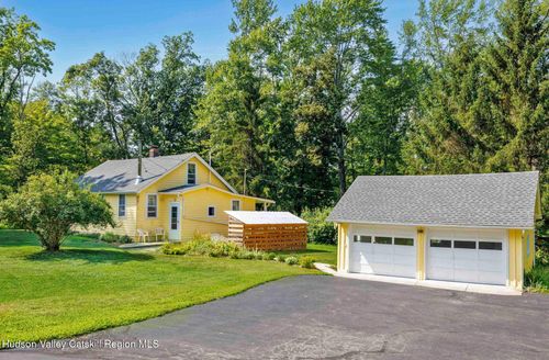 4618 Atwood Rd, Stone Ridge, NY, 12484-5257 | Card Image