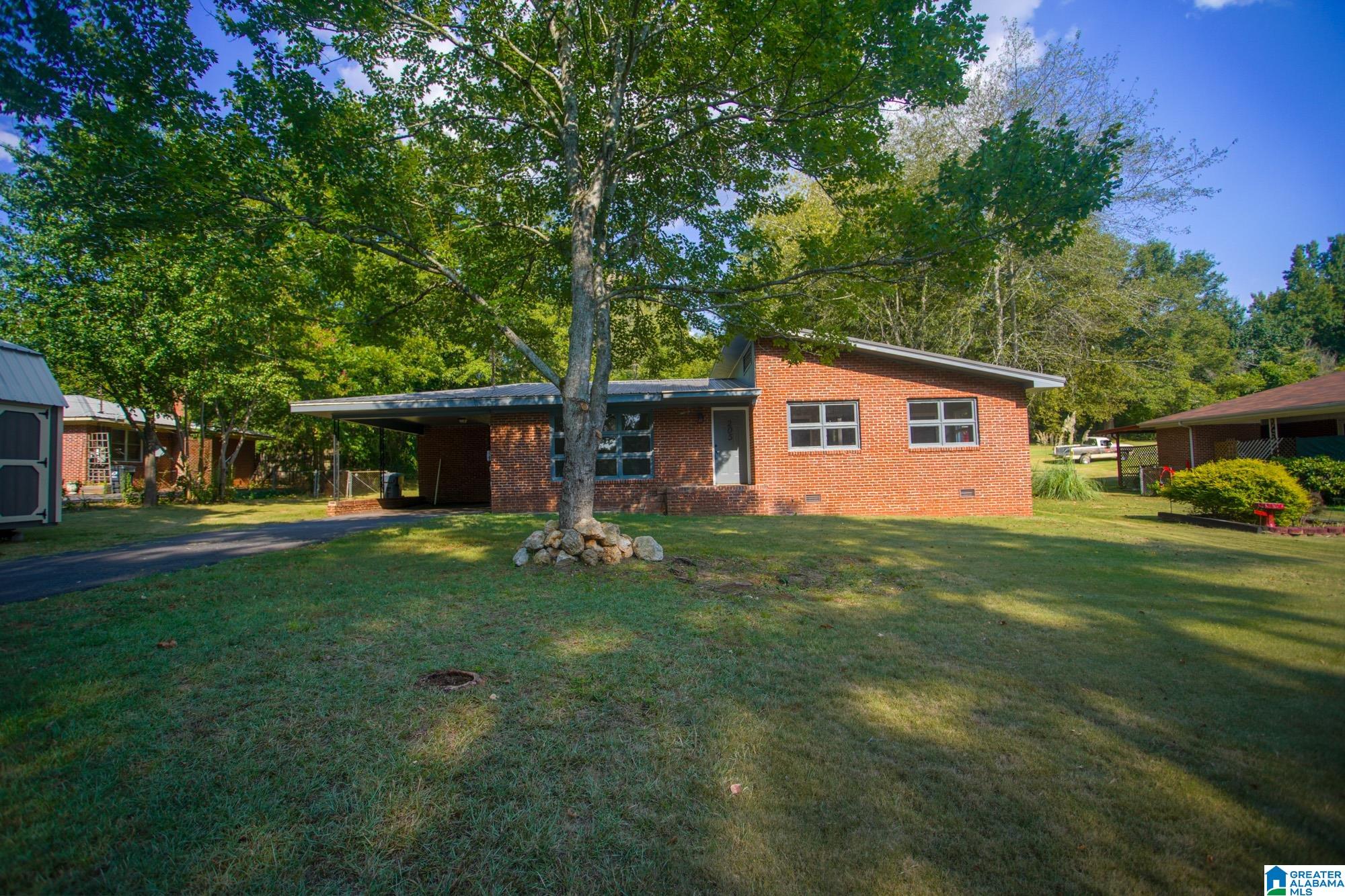 Maumee Blvd, Weaver, AL 36277