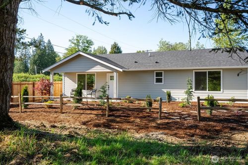 4392 Birch Bay Lynden Rd, Blaine, WA, 98230-9723 | Card Image