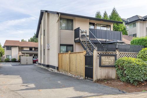 8-33136 Mill Lake Rd, Abbotsford, BC, V2S2A5 | Card Image