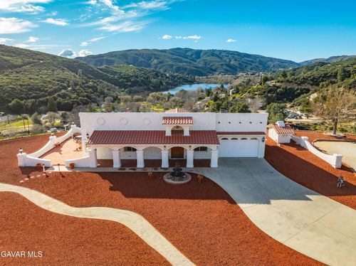 43738 Mountain View Rd, Lake Hughes, CA, 93532-1051 | Card Image