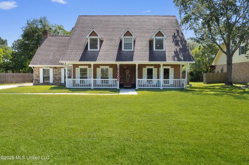 918 N Country Club Lane, Biloxi, MS, 39532 | Card Image