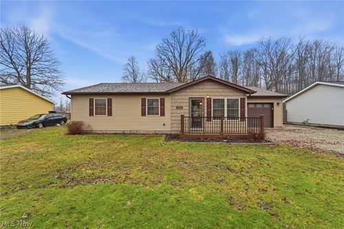 243 Jackson St, Jefferson, OH, 44047-1002 | Card Image