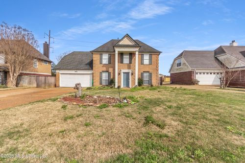 7090 Fox Creek Dr, Olive Branch, MS, 38654-7535 | Card Image